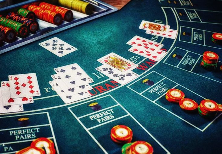 Armani Casino آن لائن کیسینو میں اصل گیمز